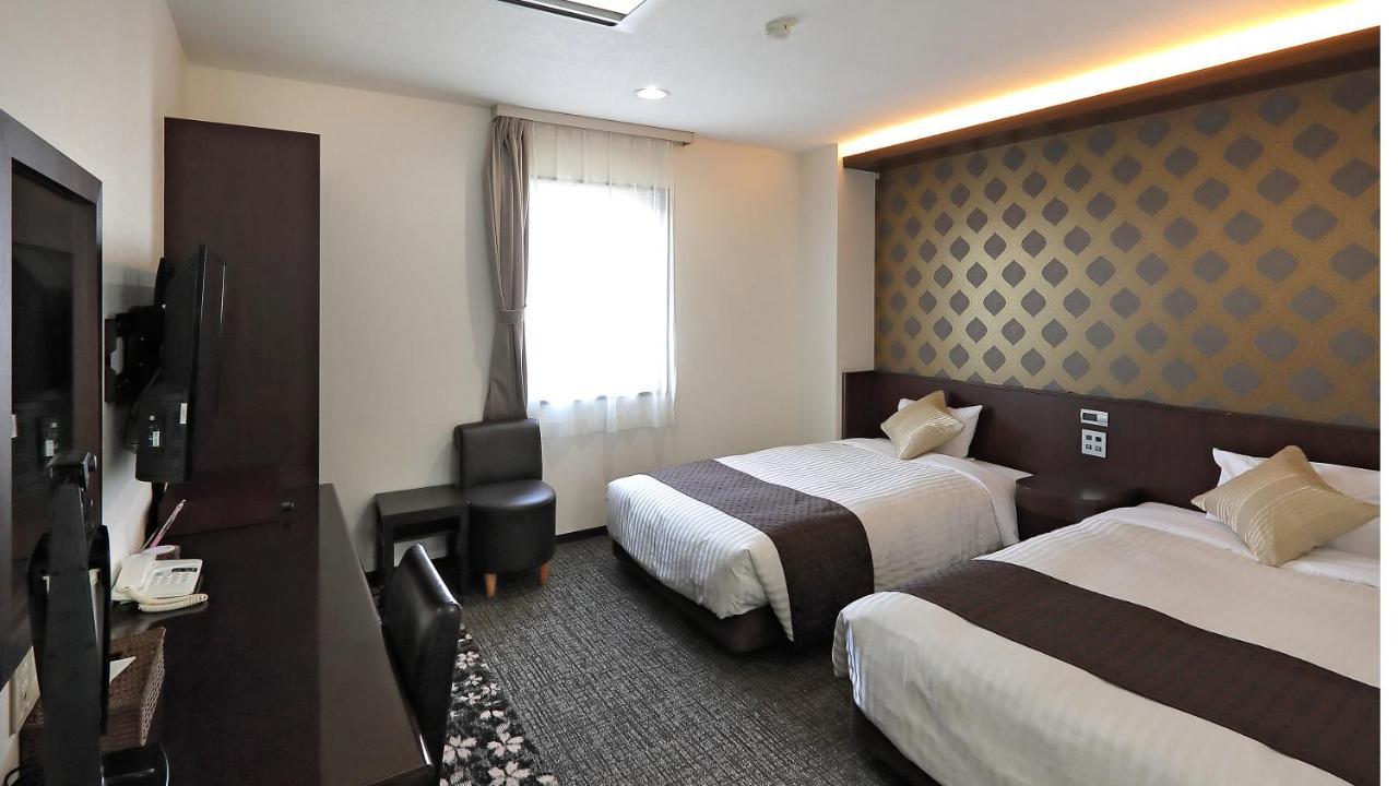 Hotel Annex Inn Shinhidaka Екстериор снимка