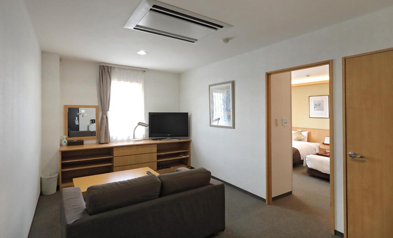 Hotel Annex Inn Shinhidaka Екстериор снимка