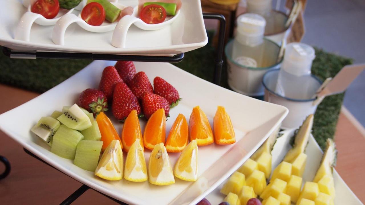 Hotel Annex Inn Shinhidaka Екстериор снимка